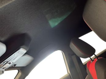 Vauxhall Corsa 100kW SRi Nav Premium 50kWh 5dr Auto [7.4kWCh]