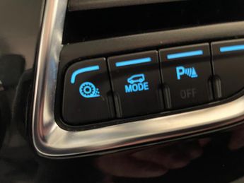 Ford Tourneo Custom 2.0 EcoBlue (130PS) Automatic L1 Titanium 5dr**8 seater**