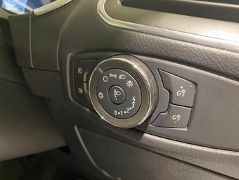 Ford Galaxy 2.0 EcoBlue (150PS) Automatic Titanium 5dr** Drivers Assistance 