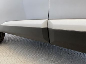 Peugeot 2008 100kW Allure Premium 50kWh 5dr Auto
