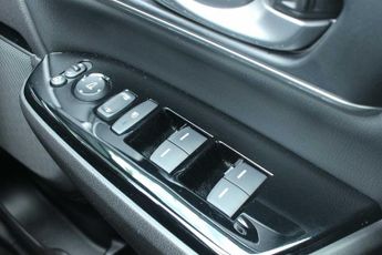 Honda CR-V 2.0 i-MMD Hybrid SR 4WD 5dr eCVT