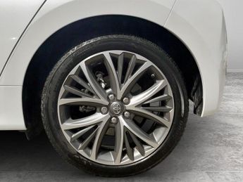 Toyota Yaris 1.5 Hybrid Excel 5dr CVT