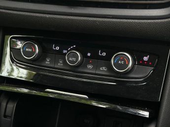 Vauxhall Grandland 