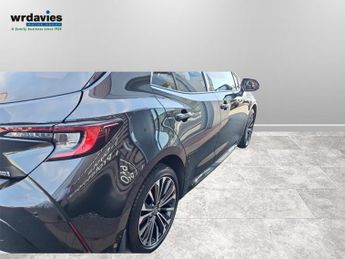 Toyota Corolla 1.8 Hybrid Design 5dr CVT