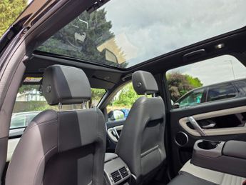 Land Rover Discovery Sport 1.5 P300e R-Dynamic SE 5dr Auto [5 Seat]