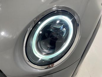 MINI HATCHBACK One 1.5 (102PS) Automatic 3dr.