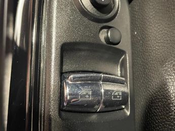 MINI HATCHBACK One 1.5 (102PS) Automatic 3dr.