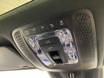 Mercedes-Benz B Class B200 1.3(163PS) AMG Line Premium Plus 5dr Automatic