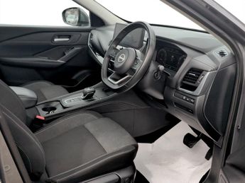 Nissan Qashqai 1.3 DiG-T MH 158 N-Connecta 5dr Xtronic