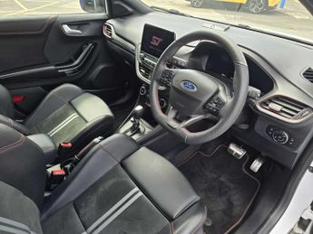 Ford Puma 1.0 EcoBoost Hybrid mHEV ST 5dr DCT