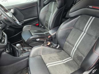 Ford Puma 1.0 EcoBoost Hybrid mHEV ST 5dr DCT