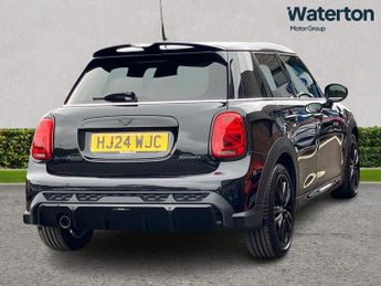 MINI Cooper 1.5 C Sport 5dr Auto