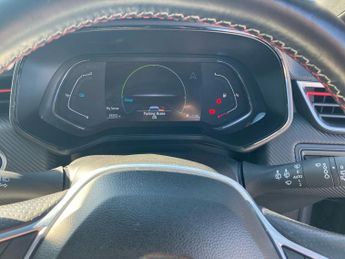 Renault Clio 1.6 E-TECH Hybrid 140 RS Line 5dr Auto