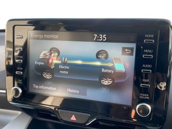 Toyota Yaris 1.5 Hybrid Excel 5dr CVT