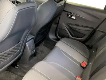 Peugeot 208 115kW GT 51kWh 5dr Auto