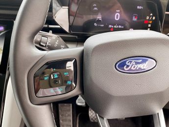 Ford Explorer 210kW Premium 77kWh 5dr Auto