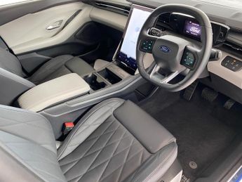 Ford Explorer 77kWh (286PS) EV Automatic PREMIUM Extended Range 5dr.