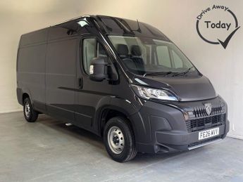 Peugeot Boxer Professional 2.2 BlueHDi 140 L3H2 