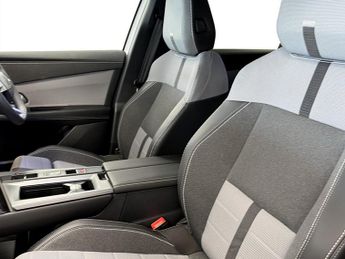 Vauxhall Grandland 157kW GS 73kWh 5dr Auto