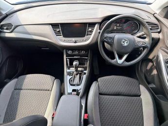 Vauxhall Grandland X 