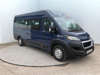 Peugeot Boxer 17 Seater L4H2 2.0 BlueHDi 130ps