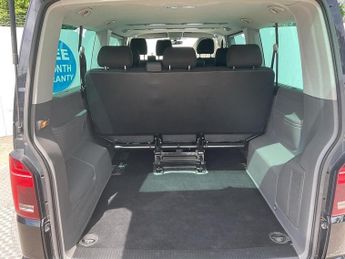Volkswagen Transporter Shuttle T32 Shuttle Lwd 2.0 TDI 150PS