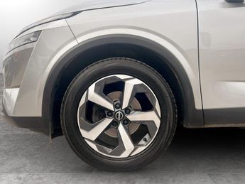 Nissan Qashqai 1.3 DiG-T MH 158 N-Connecta 5dr Xtronic