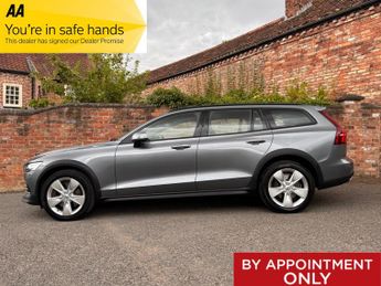 Volvo V60 B4 CROSS COUNTRY AWD MHEV