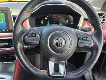 MG HS 1.5 T-GDI PHEV Exclusive 5dr Auto