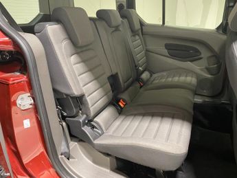 Ford Grand Tourneo Connect 1.5 EcoBlue (120PS) Automatic Titanium 5dr** 5 seater**