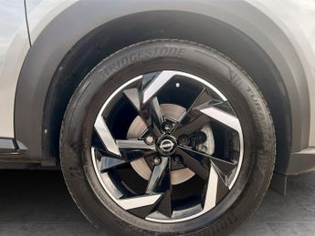 Nissan Juke 1.0 DiG-T 114 N-Connecta 5dr DCT