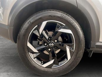 Nissan Juke 1.0 DiG-T 114 N-Connecta 5dr DCT