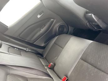 Nissan Juke 1.0 DiG-T 114 N-Connecta 5dr DCT