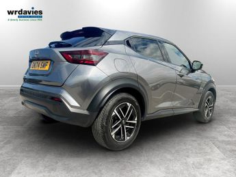 Nissan Juke 1.0 DiG-T N-Connecta 5dr DCT