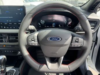 Ford Focus 1.0 EcoBoost Hybrid mHEV 155 ST-Line X 5dr Auto
