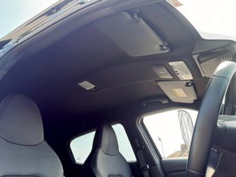 Nissan Juke 1.6 Hybrid N-Connecta 5dr Auto