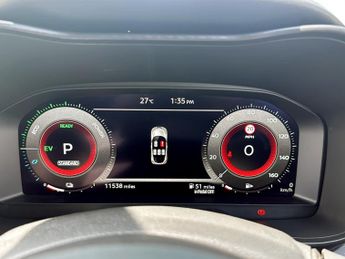 Nissan Juke 1.6 Hybrid N-Connecta 5dr Auto