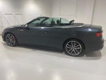 Audi A5 2.0 TDi (190PS) S Line S Tronic Automatic 2dr Cabriolet.