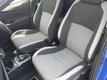 Toyota Yaris 1.5 Hybrid Y20 5dr CVT [Bi-tone]