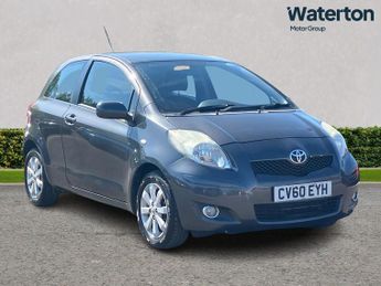 Toyota Yaris 1.33 VVT-i T Spirit Nav 3dr [6]