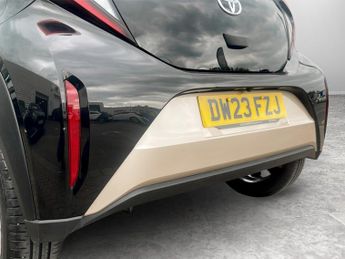 Toyota Aygo X 1.0 VVT-i Edge 5dr Auto