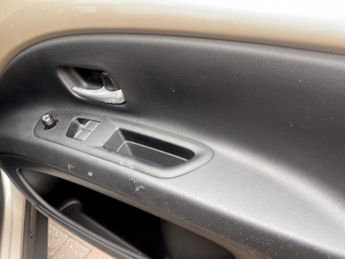 Toyota Aygo X 1.0 VVT-i Edge 5dr Auto