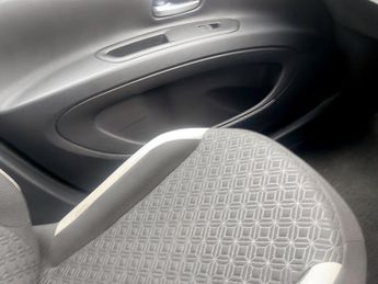 Toyota Aygo X 1.0 VVT-i Edge 5dr Auto