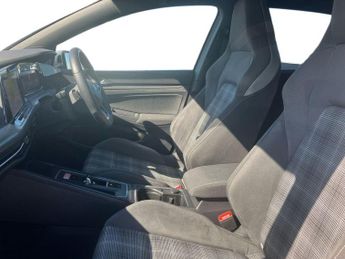 Volkswagen Golf 2.0 TDI 200 GTD 5dr DSG