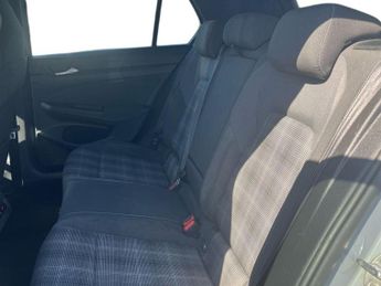 Volkswagen Golf 2.0 TDI 200 GTD 5dr DSG