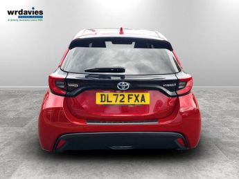 Toyota Yaris 1.5 Hybrid Design 5dr CVT
