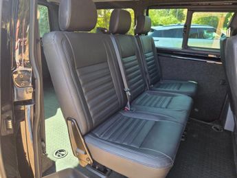 Volkswagen Transporter Shuttle 2.0 TDI BMT 199PS SE HIGHLINE KOMBI