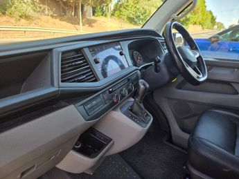 Volkswagen Transporter Shuttle 2.0 TDI BMT 199PS SE HIGHLINE KOMBI