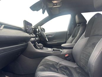 Toyota RAV-4 