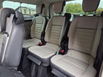 Ford Tourneo Custom 2.0 EcoBlue 130ps L/R 8 Seater Titanium Auto
